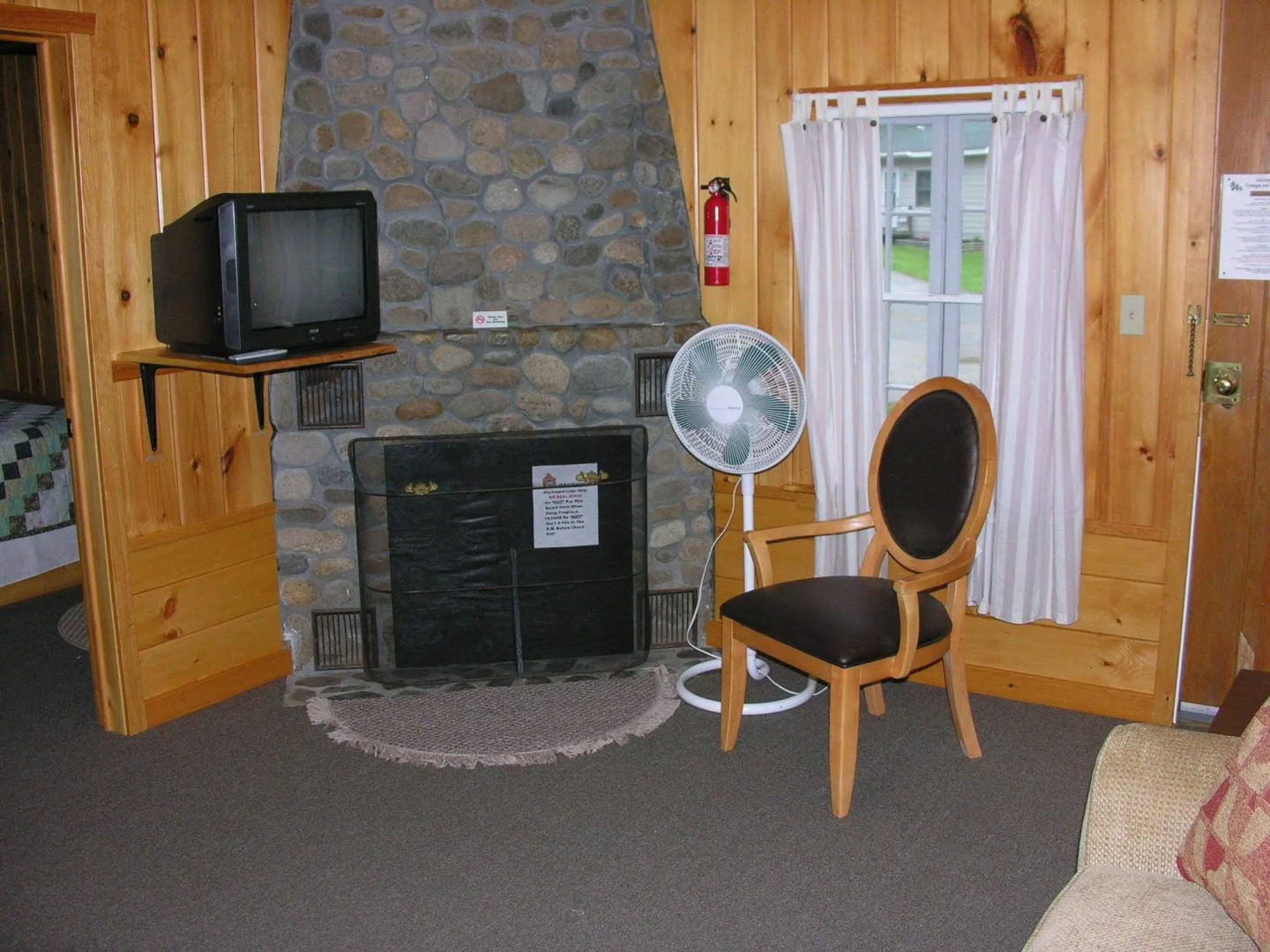 Gilcrest Cottages and Motel