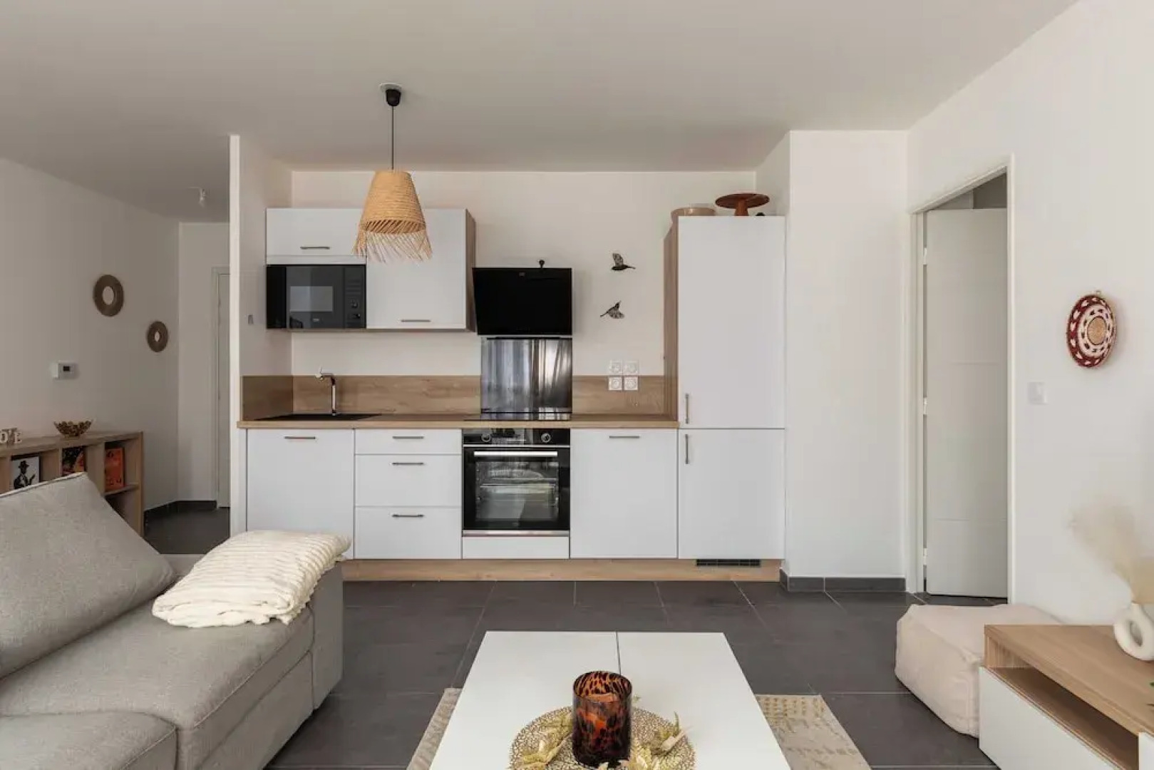 Charming Apartment 2br/4p - Near to Lyon