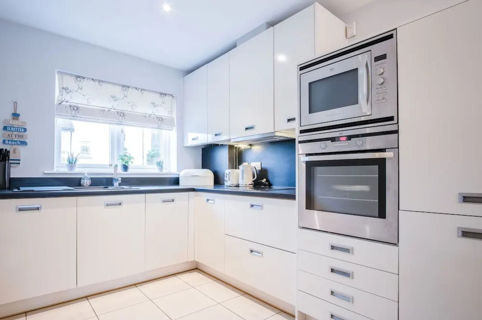 The Beachhouse - 2 Bed Townhouse - Saundersfoot