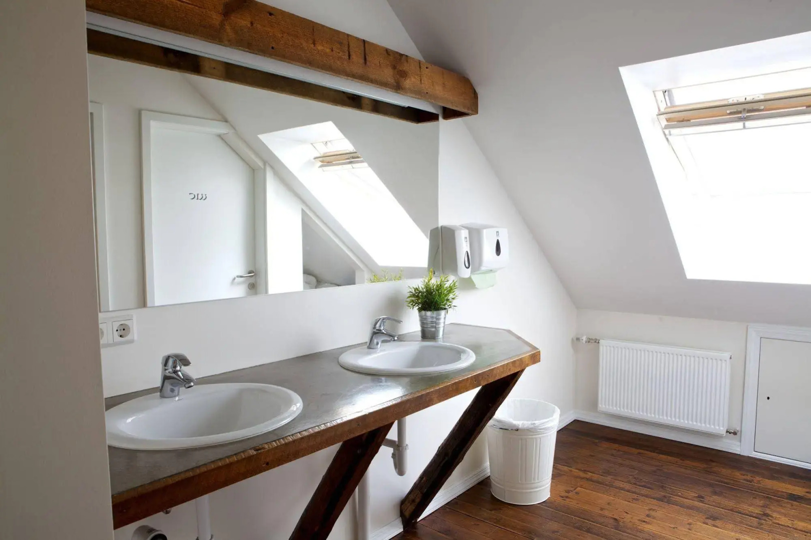 Akureyri Backpackers