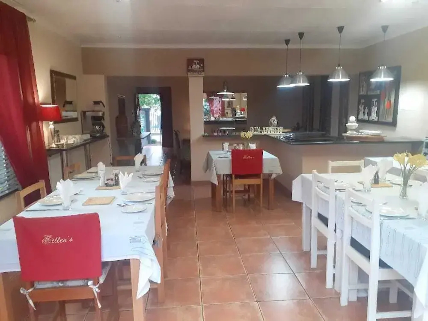 St Michelle Guest Lodge