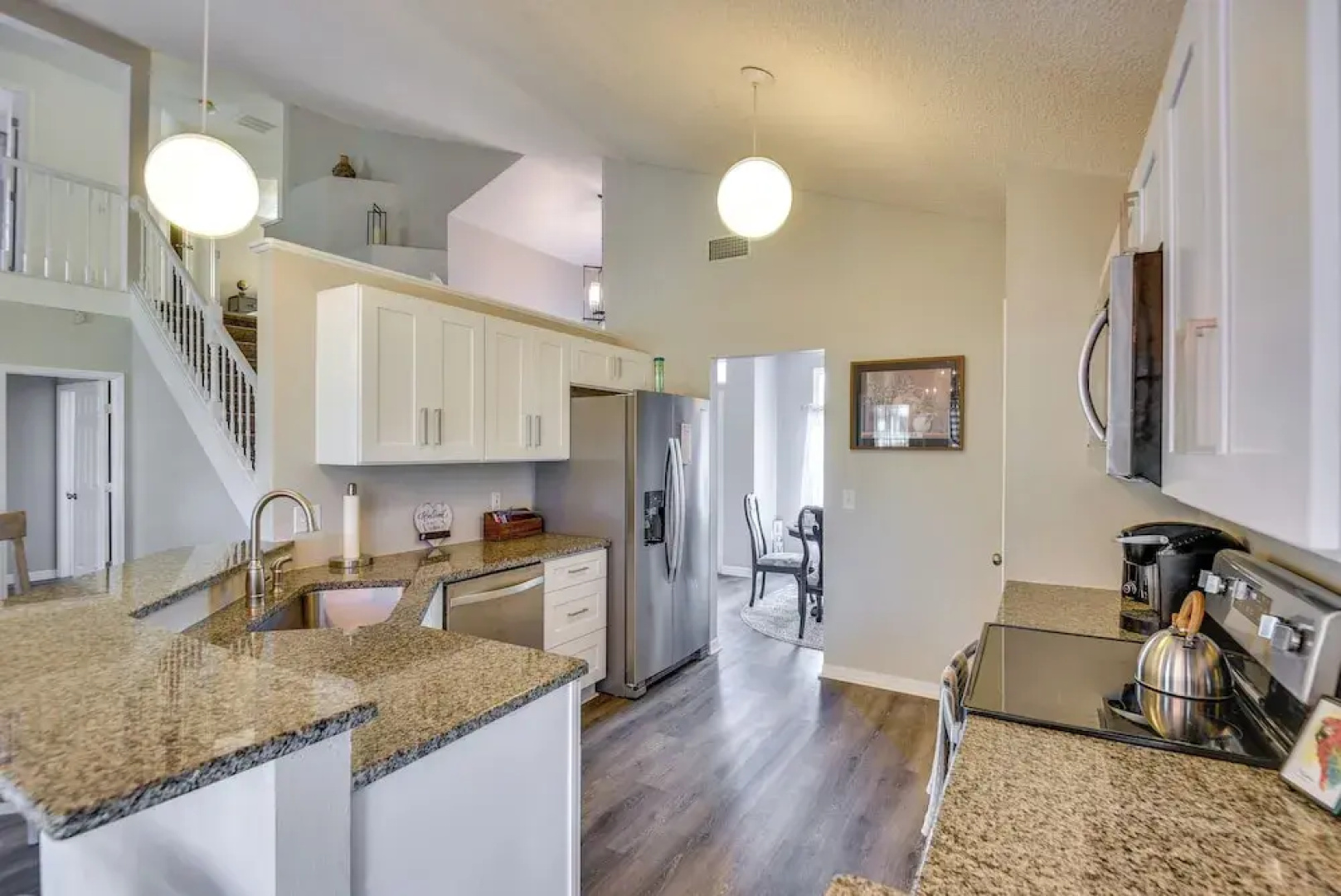 7 Mi to Beach: Pet-friendly Home in Port Orange!