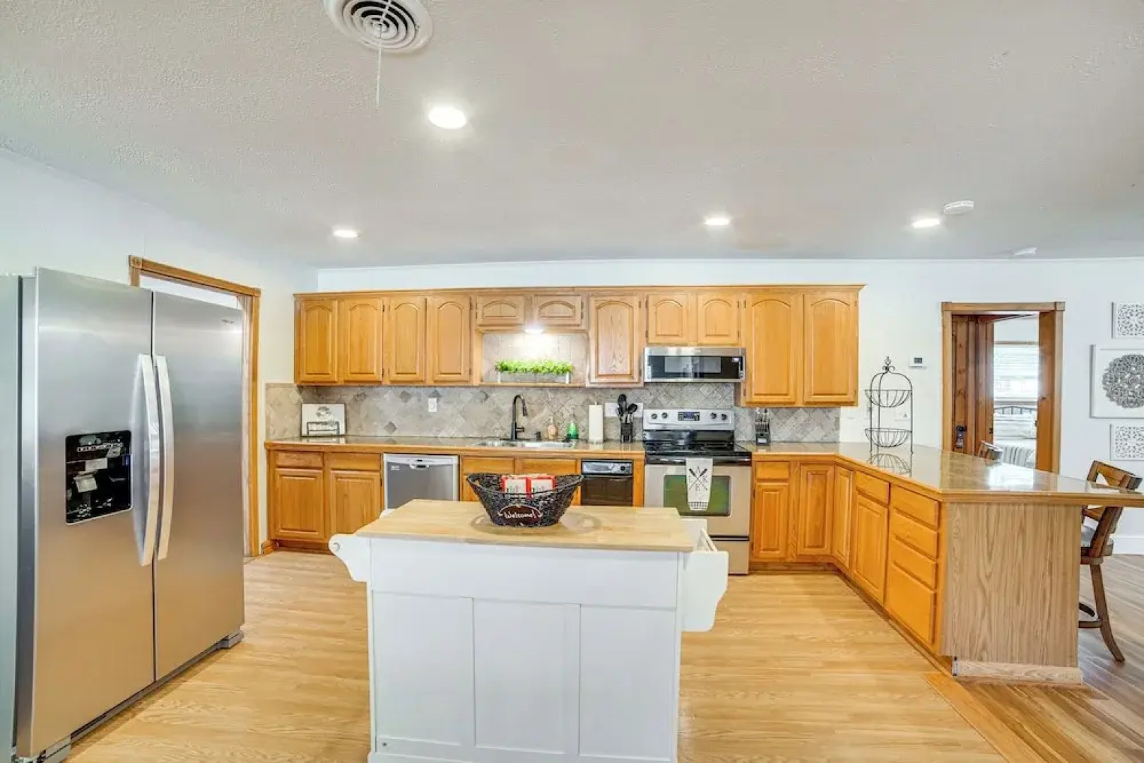 Spacious Deck: Waterfront Home in Gun Barrel City!