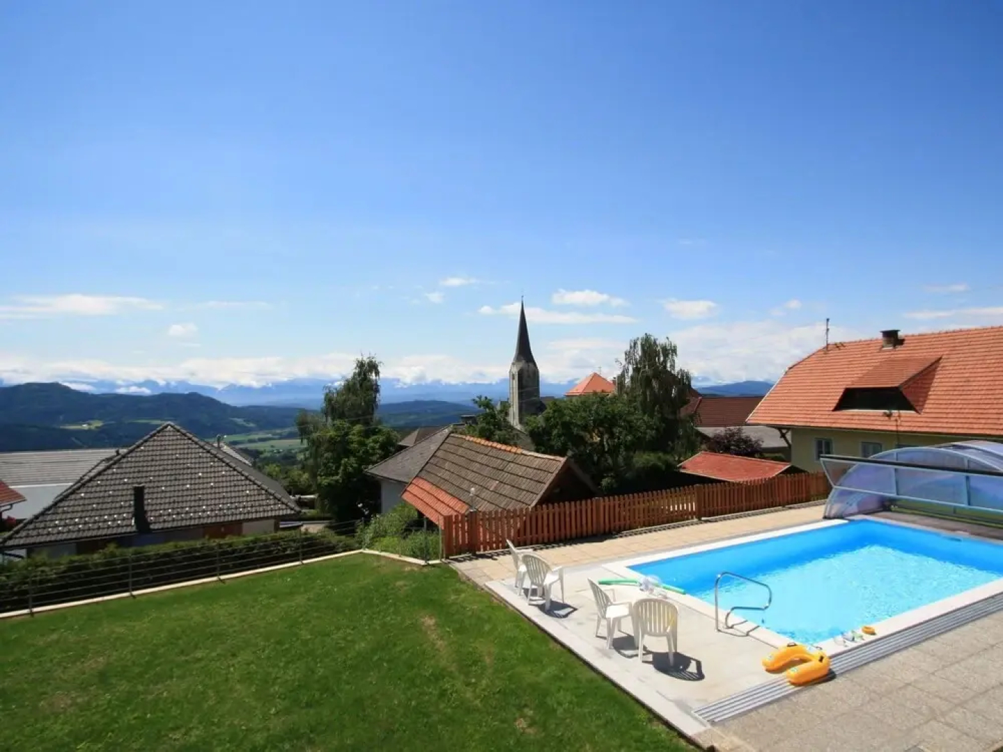 Charming Apartment in Liebenfels with Swimming Pool