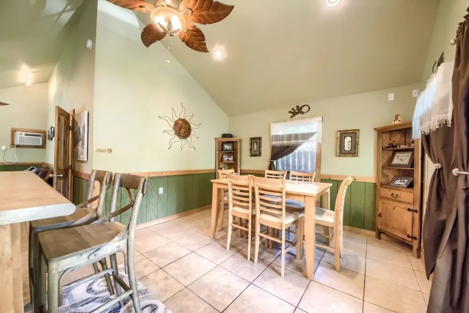 Lil Kahuna Rr 7465 1 Bedroom Home by RedAwning