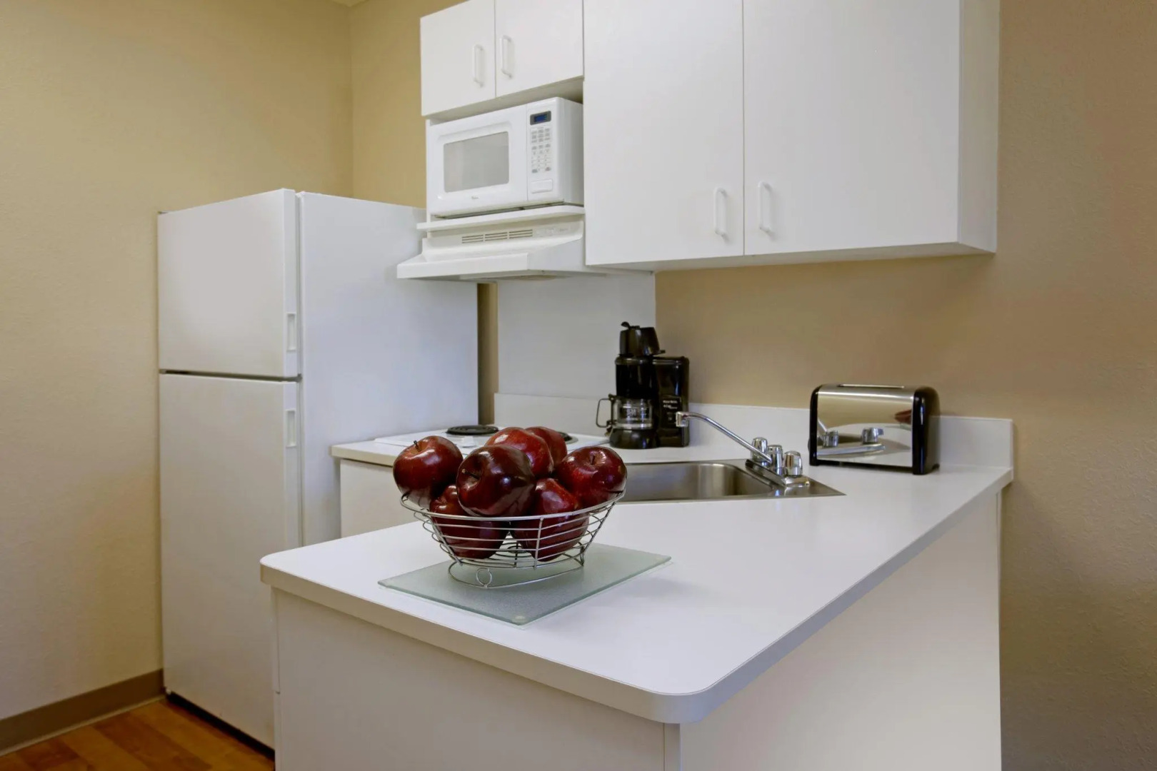 Extended Stay America Suites Detroit Metropolitan Airport