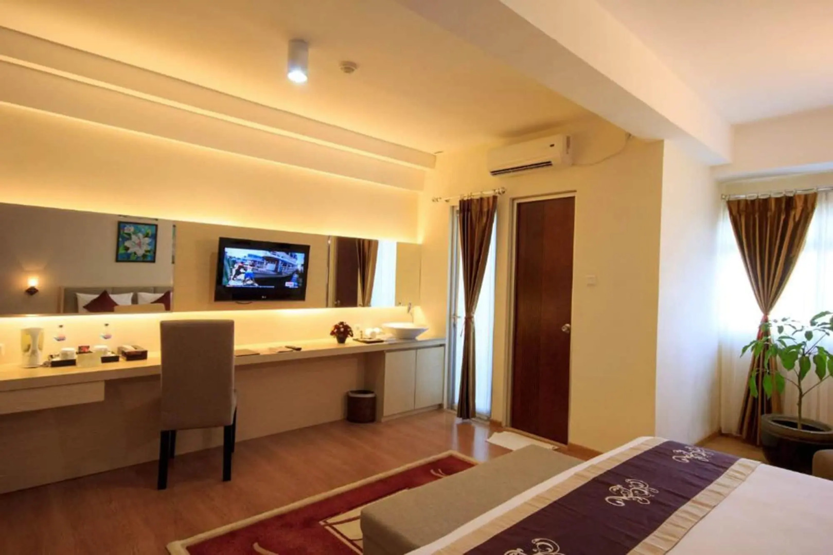 Gunawangsa Manyar Hotel Surabaya