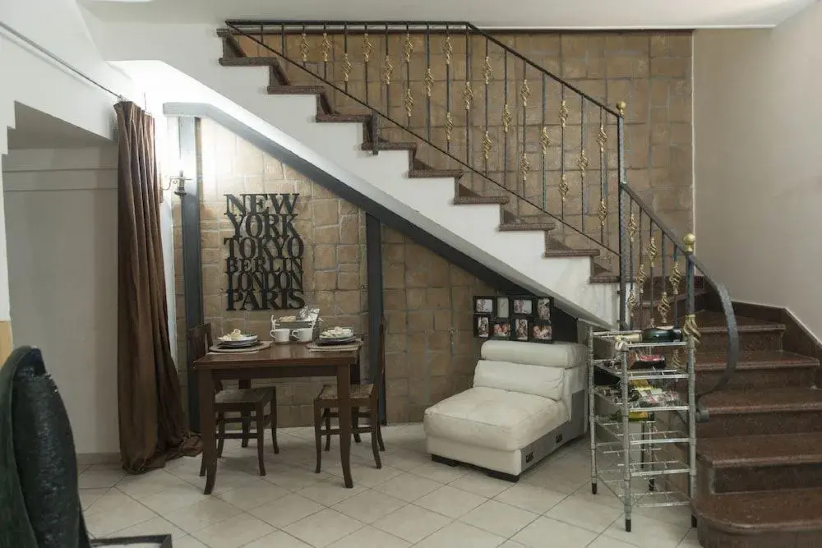 Laetitia Guest House 32