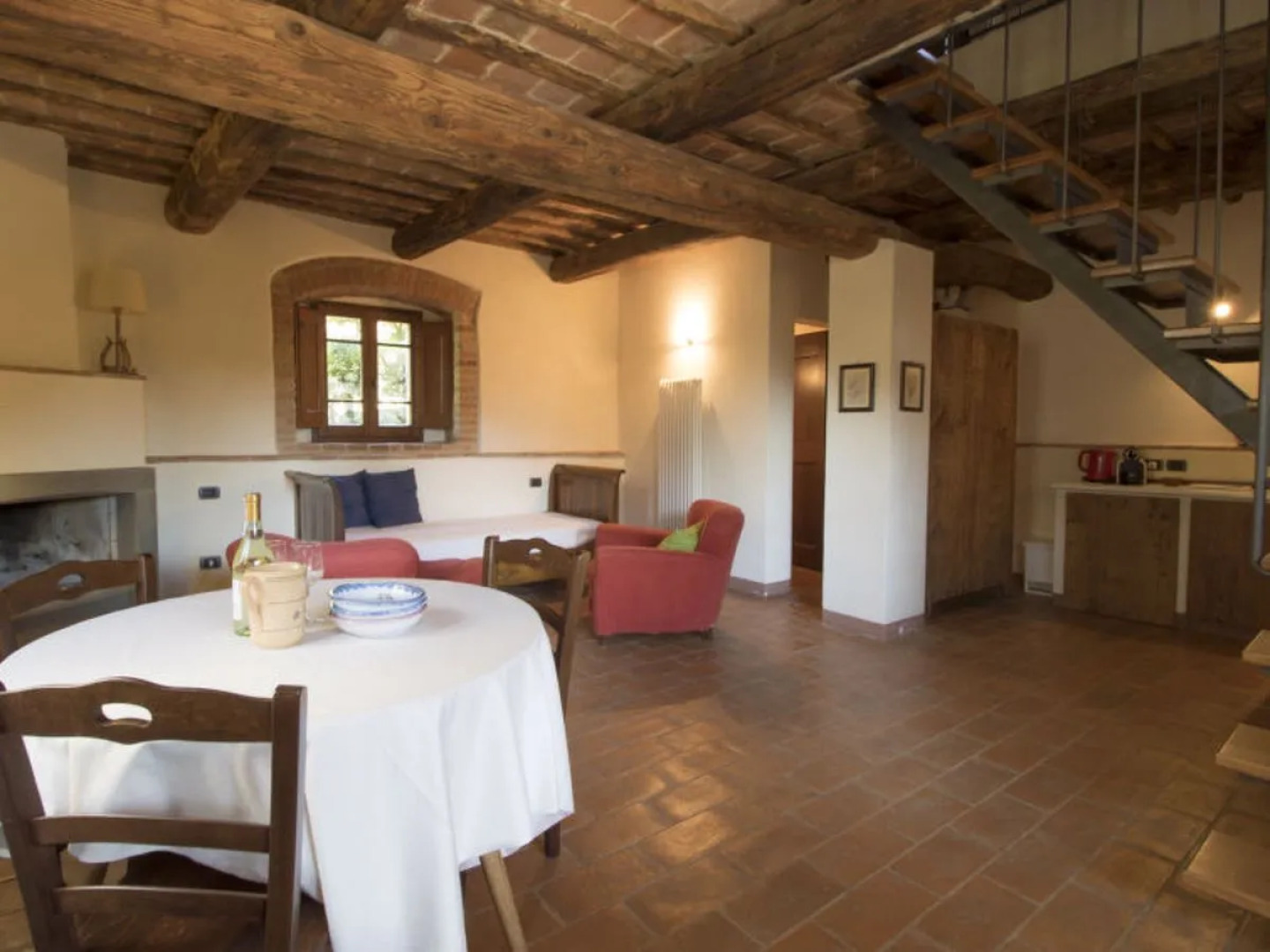 Borgo Monticelli 12877