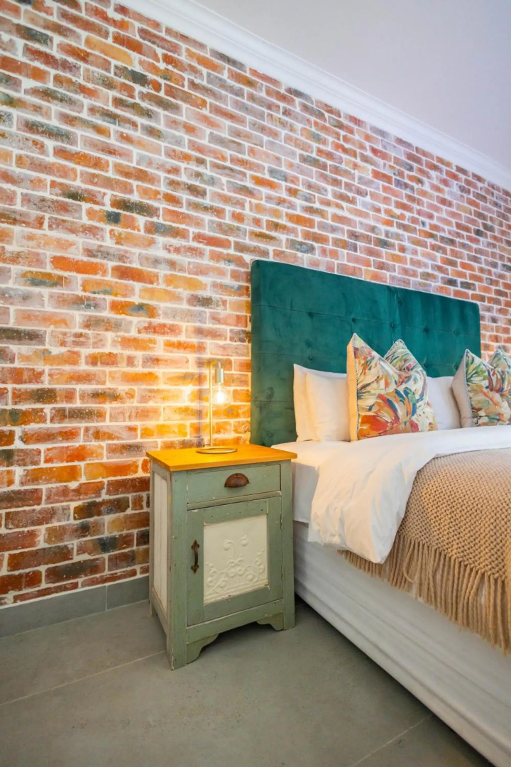 The Yellow Door Guesthouse