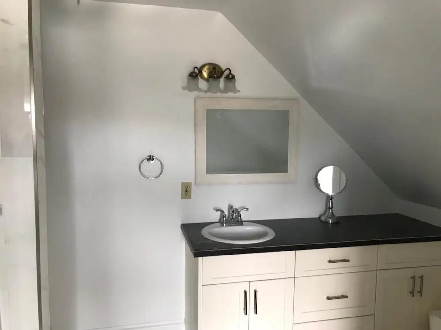 The Tuna Blue Inn and Restaurant