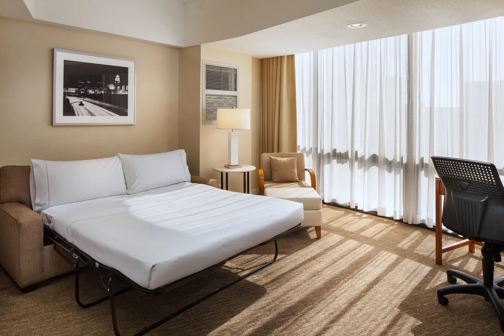 The Westin Bonaventure Hotel and Suites, Los Angeles