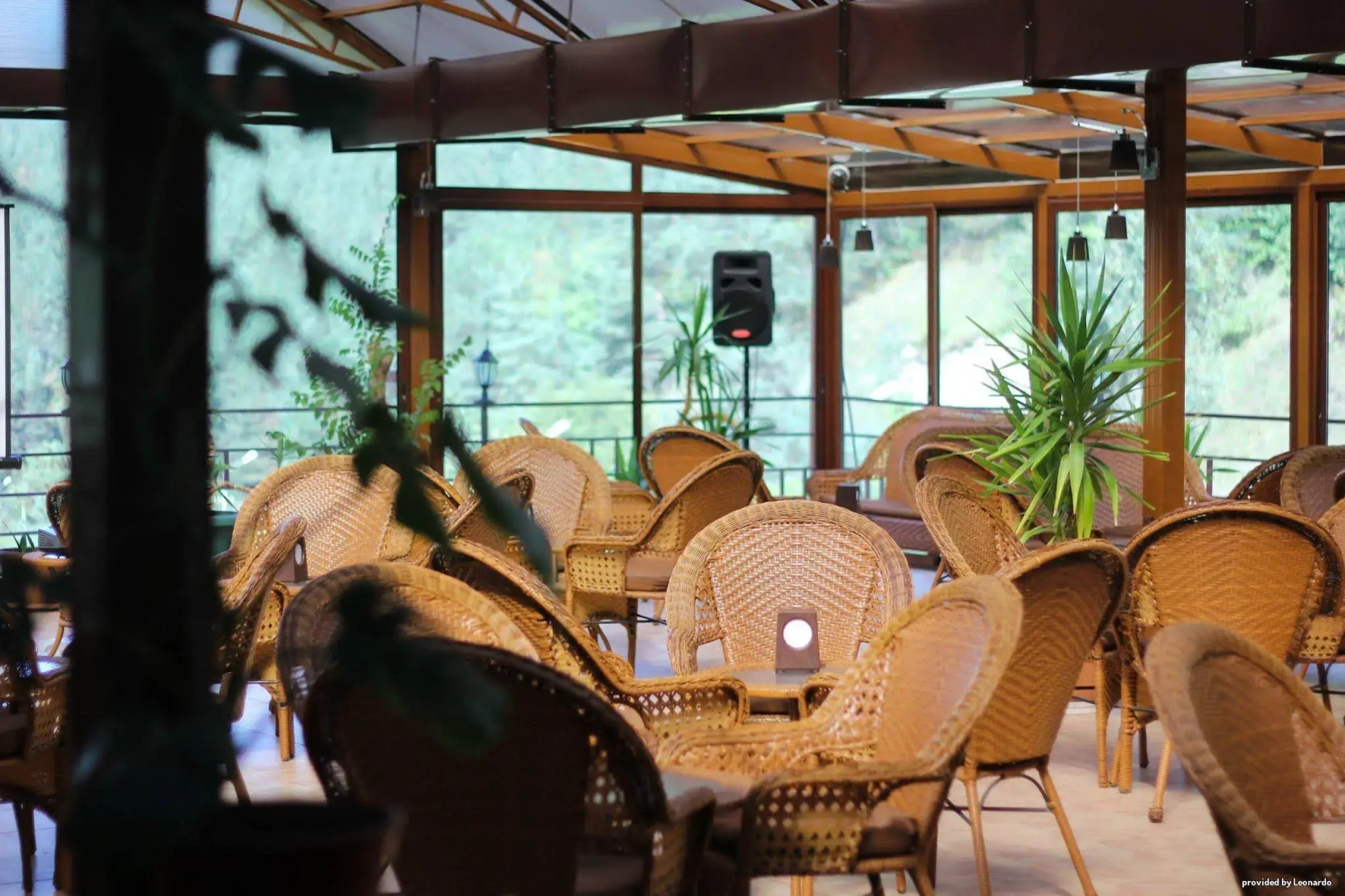 Отель Best Western Plus Paradise Hotel Дилижан