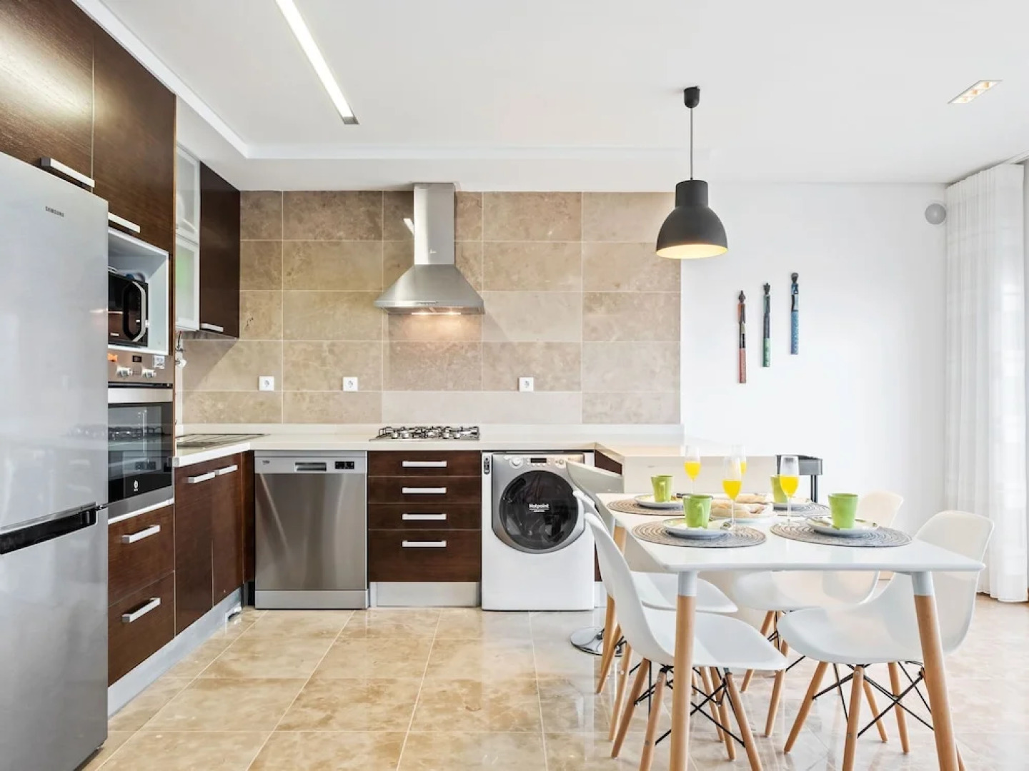 Comfortable Holiday Home Within Walking Distance of the bay of Sao Martinho