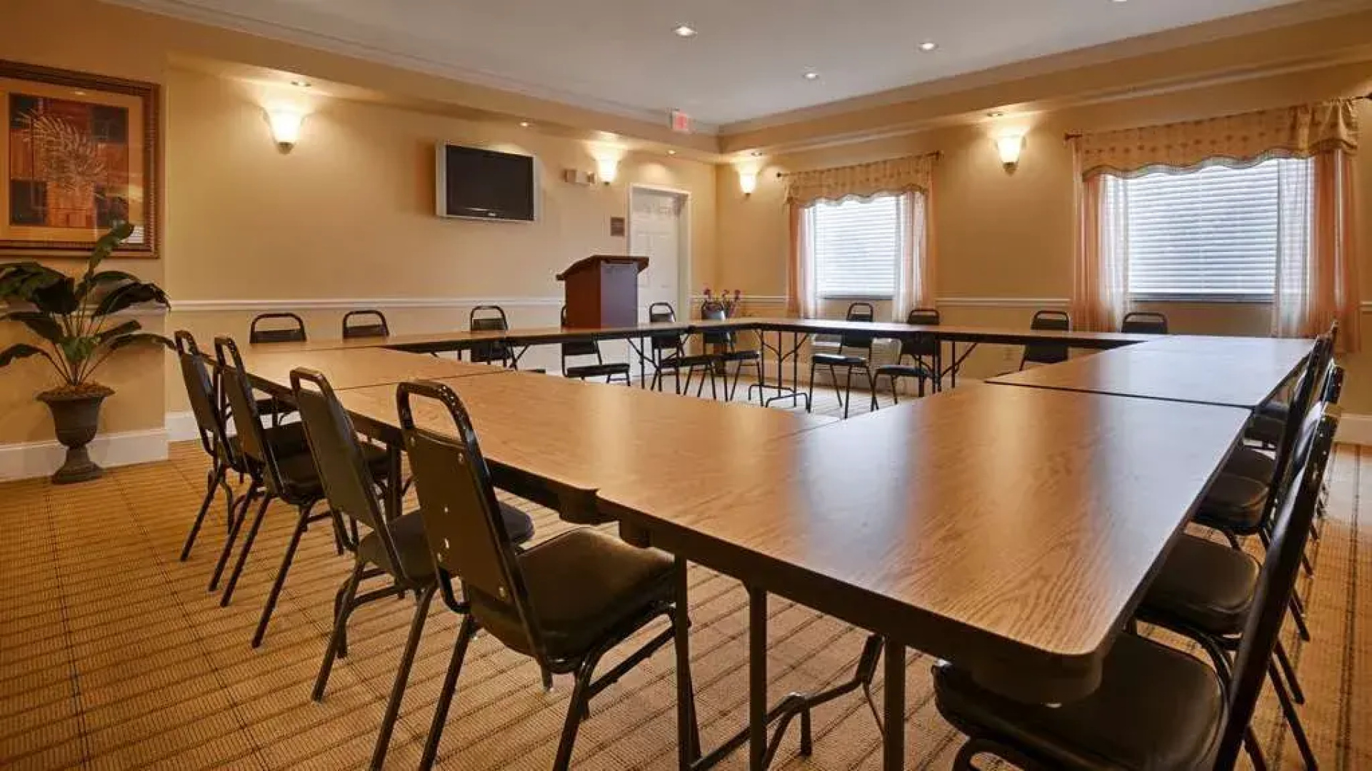 Best Western Plus Wakulla Inn & Suites