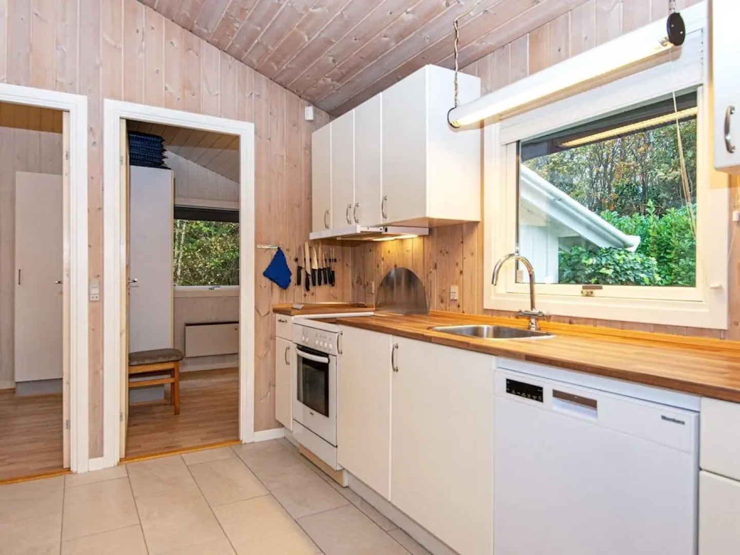 8 Person Holiday Home in Oksbol