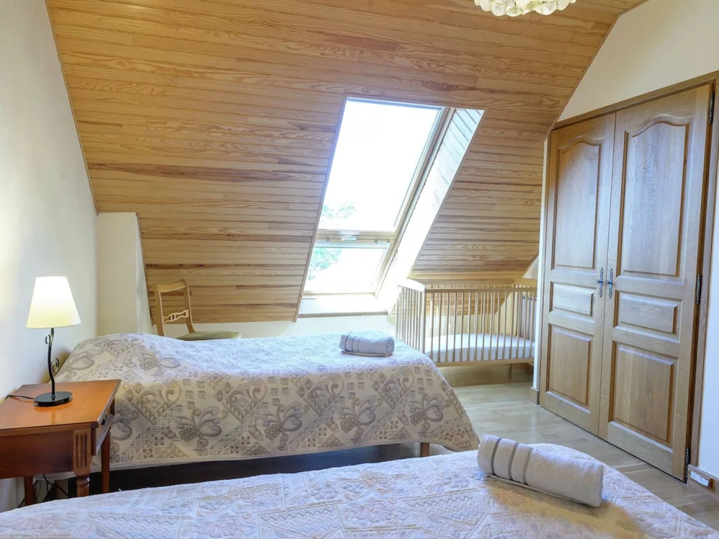 Spacious Villa in Concarneau with Swimming Pool