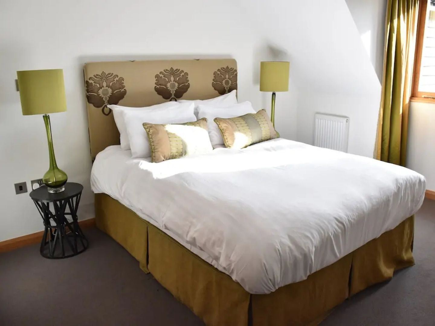 The English Wine Centre