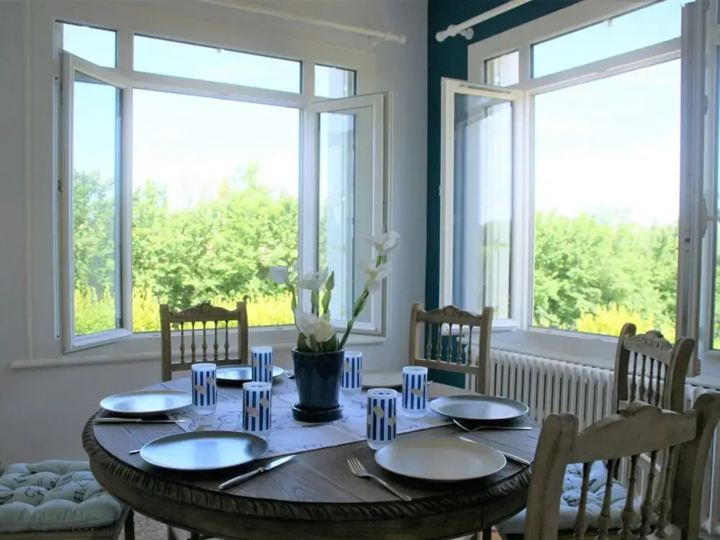 Holiday Home Near Village Centre and Beach