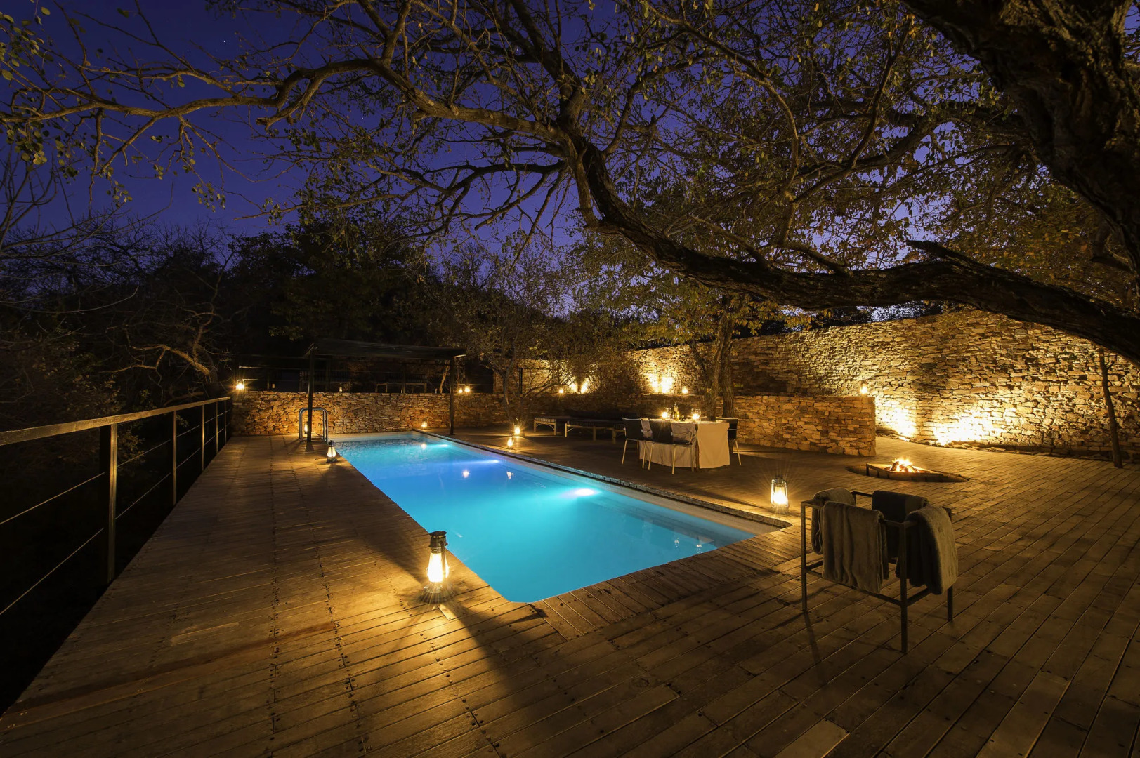 The Outpost & Pel's Post