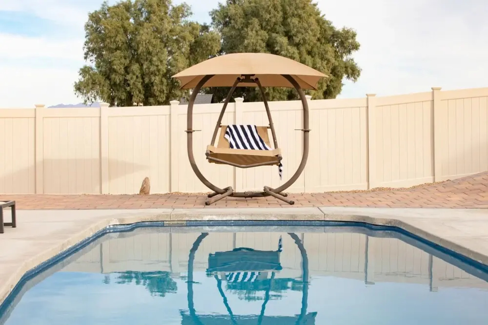 Salton by Avantstay Luxury Desert Estate w/ A Gorgeous Interior, Pool, Patio & Ping Pong!