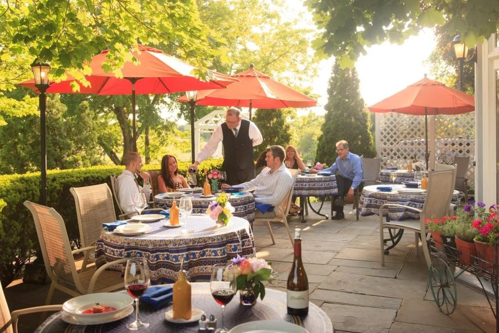 L'Auberge Provencale Inn & Restaurant