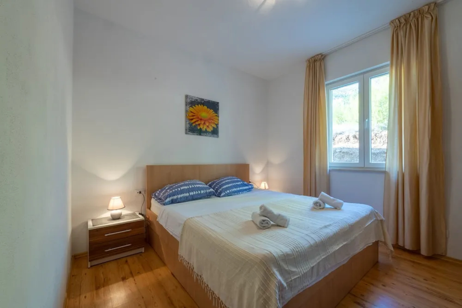 Apartments Ena