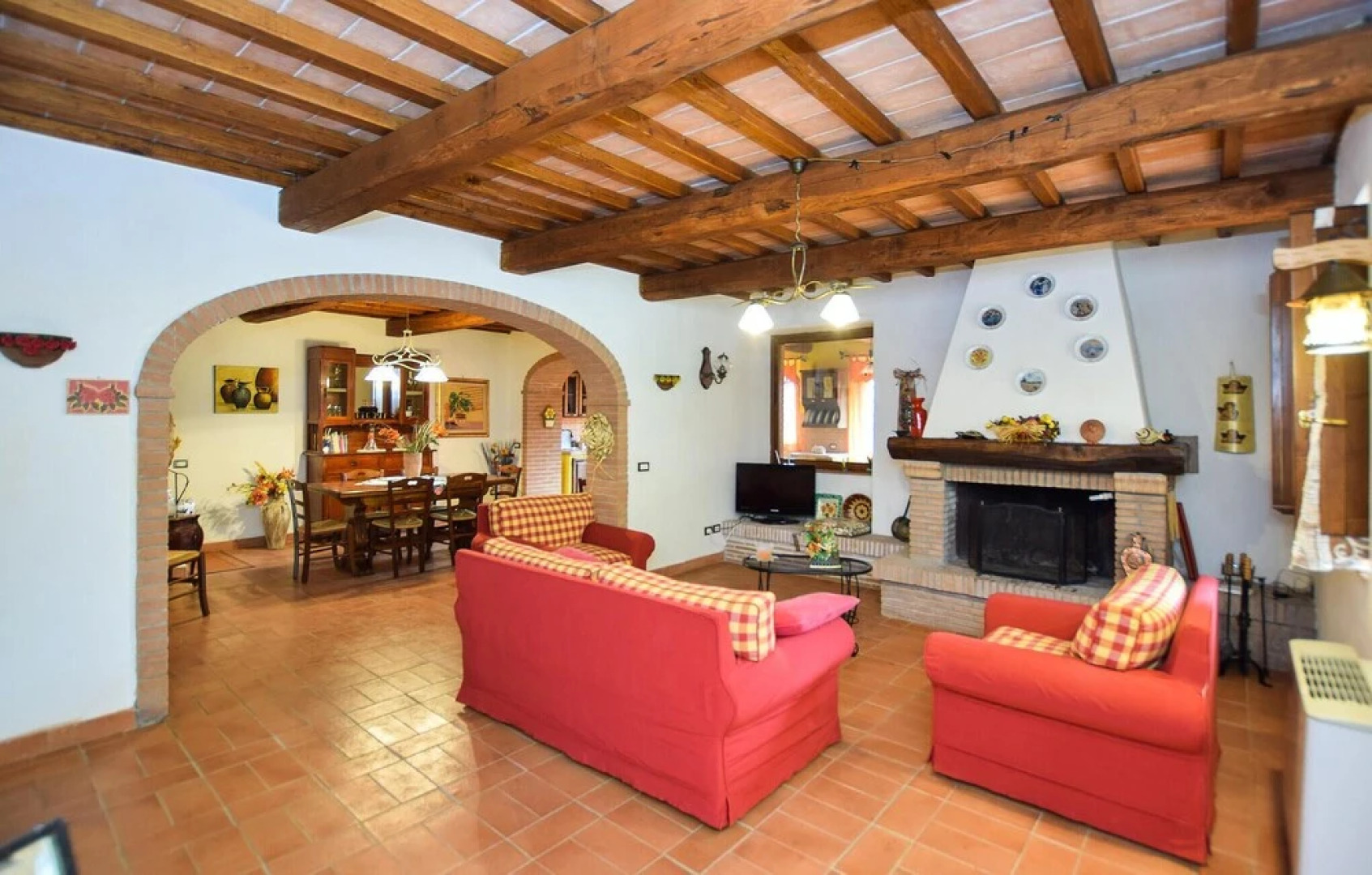 Awesome Home in Santa Restituta With 6 Bedrooms, Wifi and Outdoor Swimming Pool