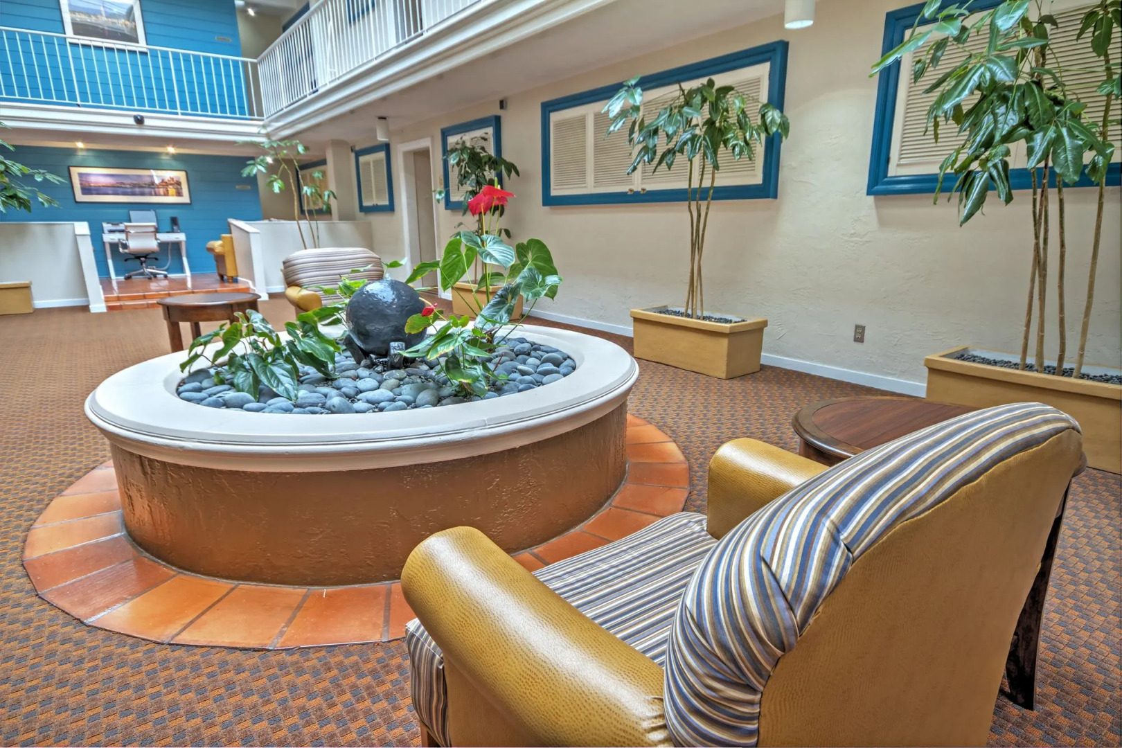 Suites At Fishermans Wharf