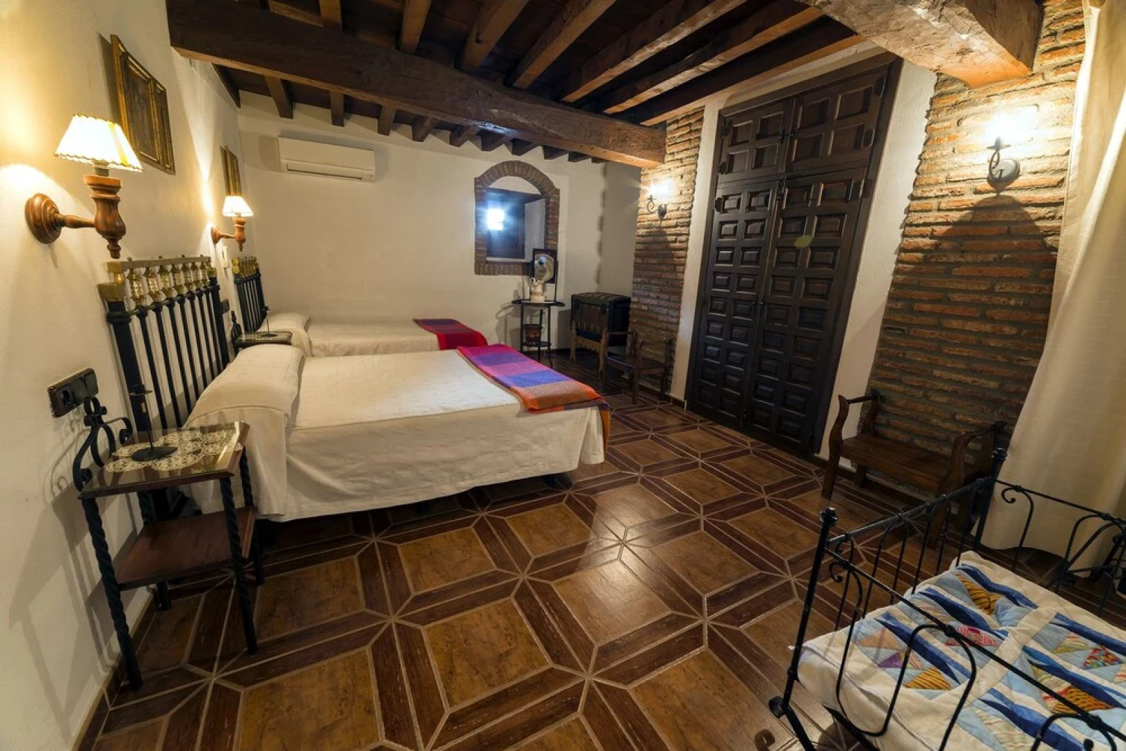 Apartamentos Rurales La Solana