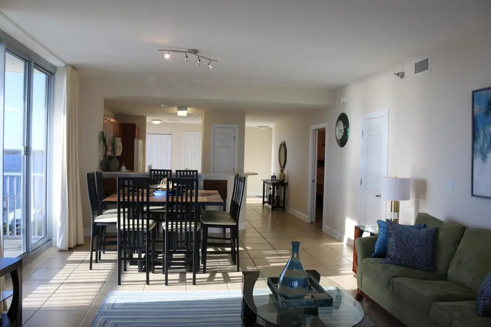 Emerald Dolphin by Surfside VR