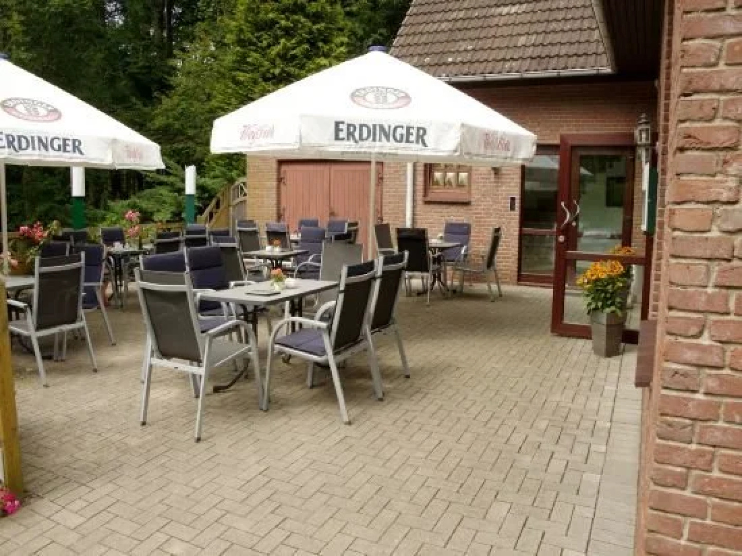 Manusfaktur Waldcafe Und Hotel