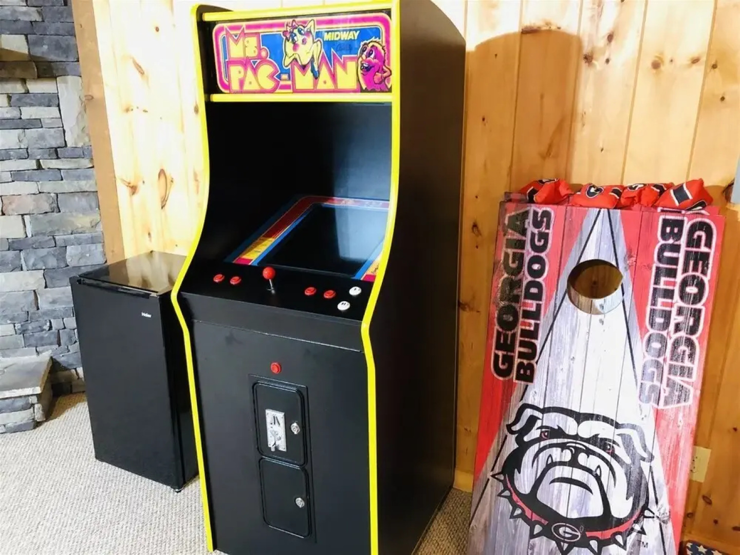 Winedown At The Creek