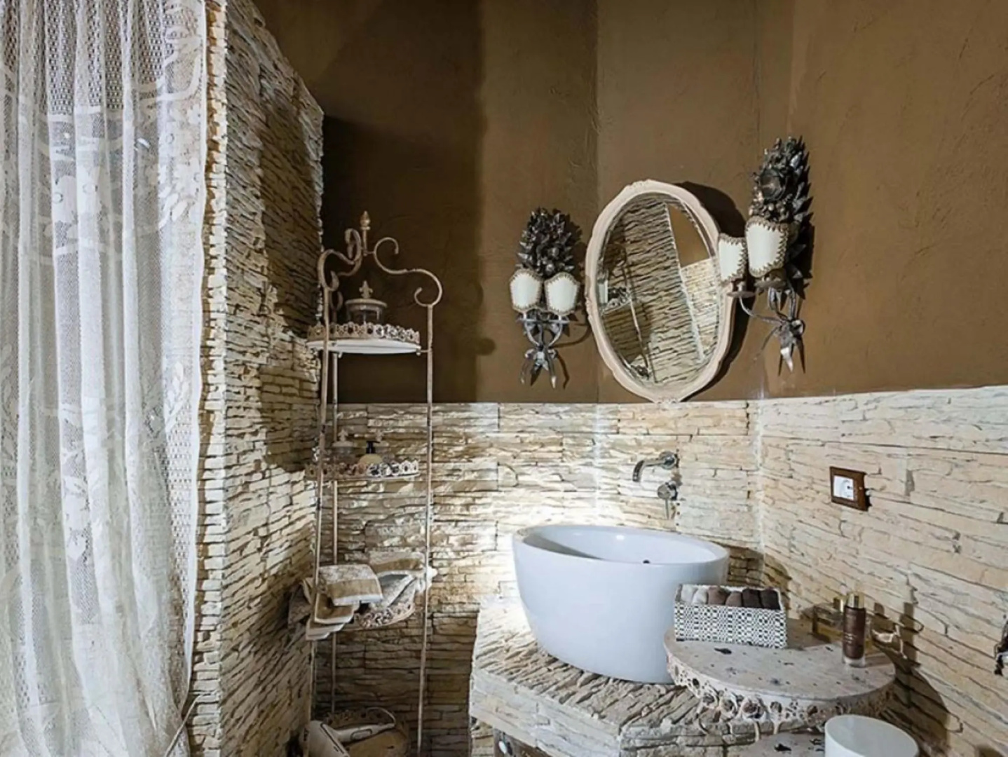 Beautiful villa with pool and private wellness area at 3 km from the seaside-VILLA DELLA LAGUNA