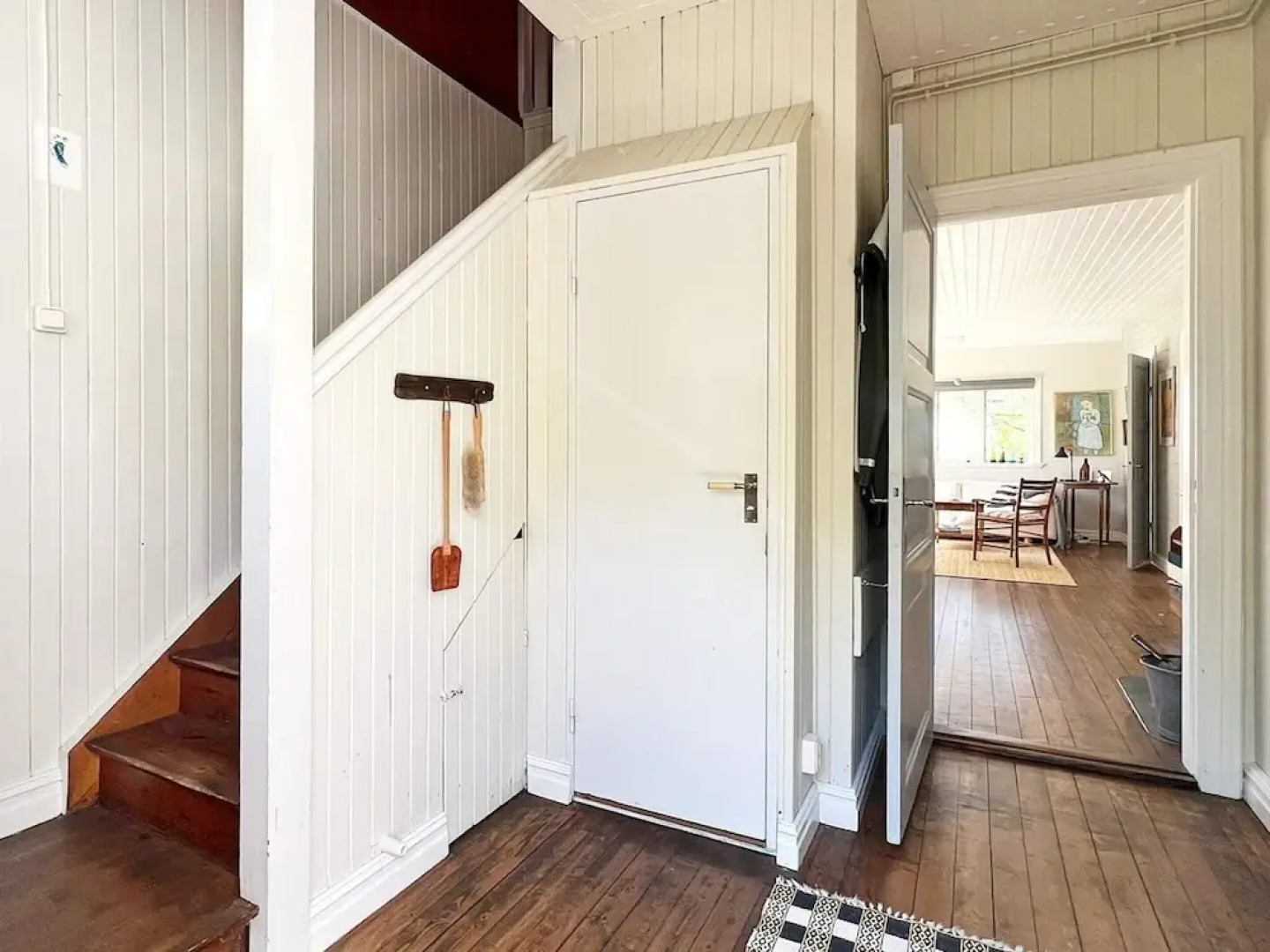 Attractive Apartment With Terrace-by Traum