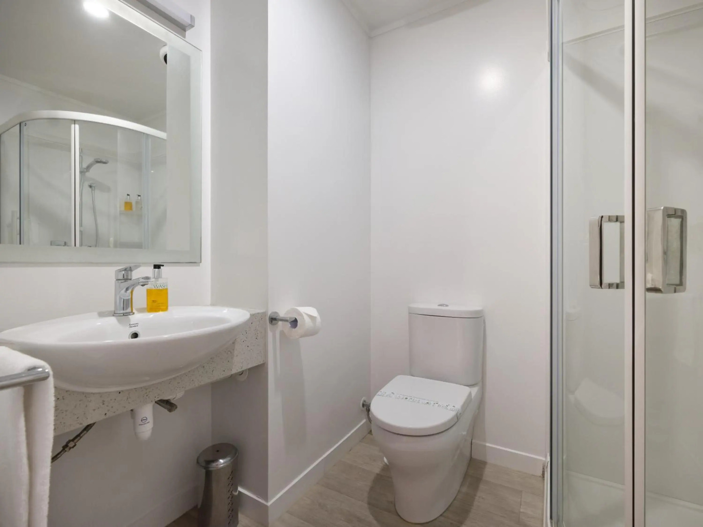 Suncourt Hotel & Conference Centre