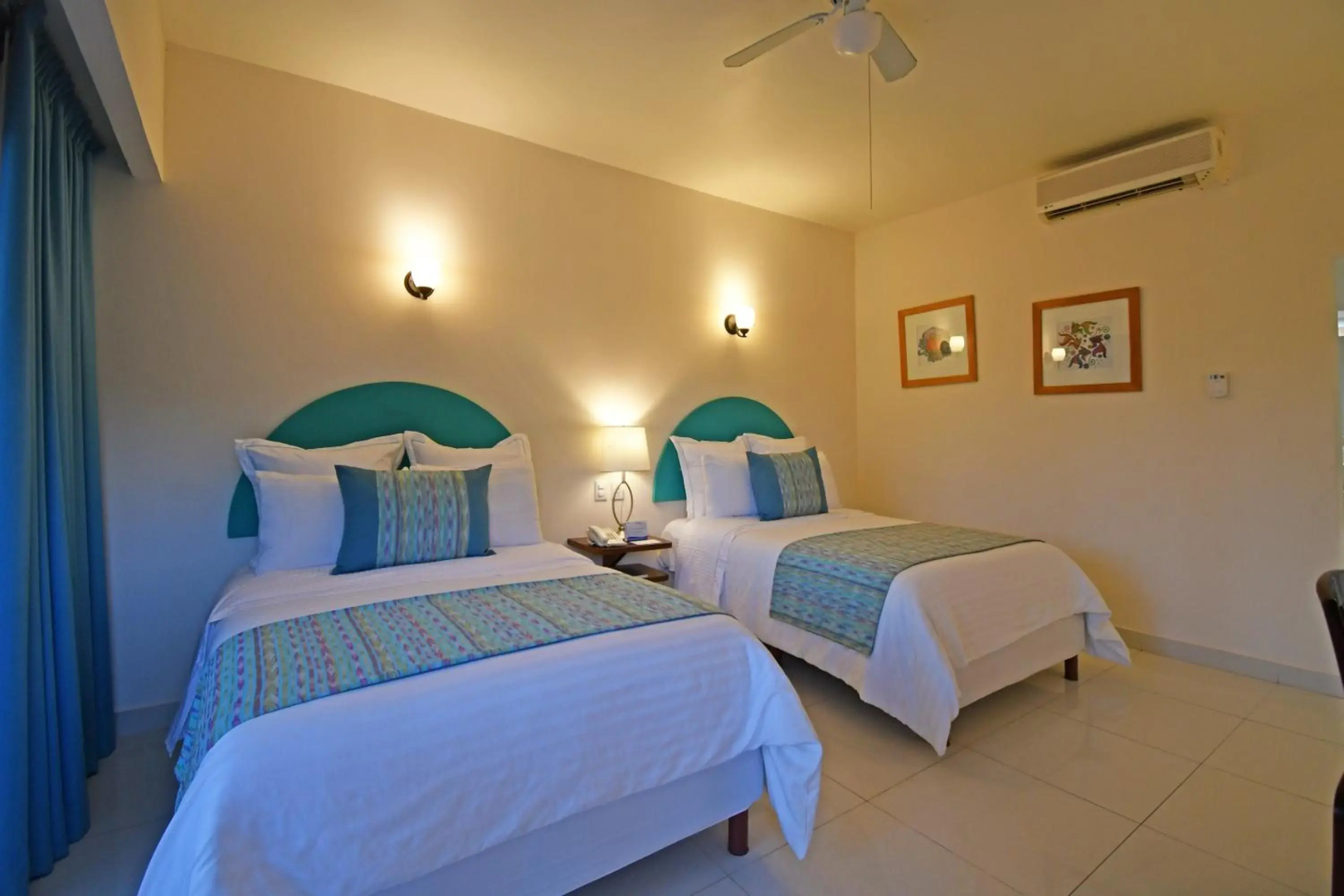 The Westmarine Waterfront Hotel