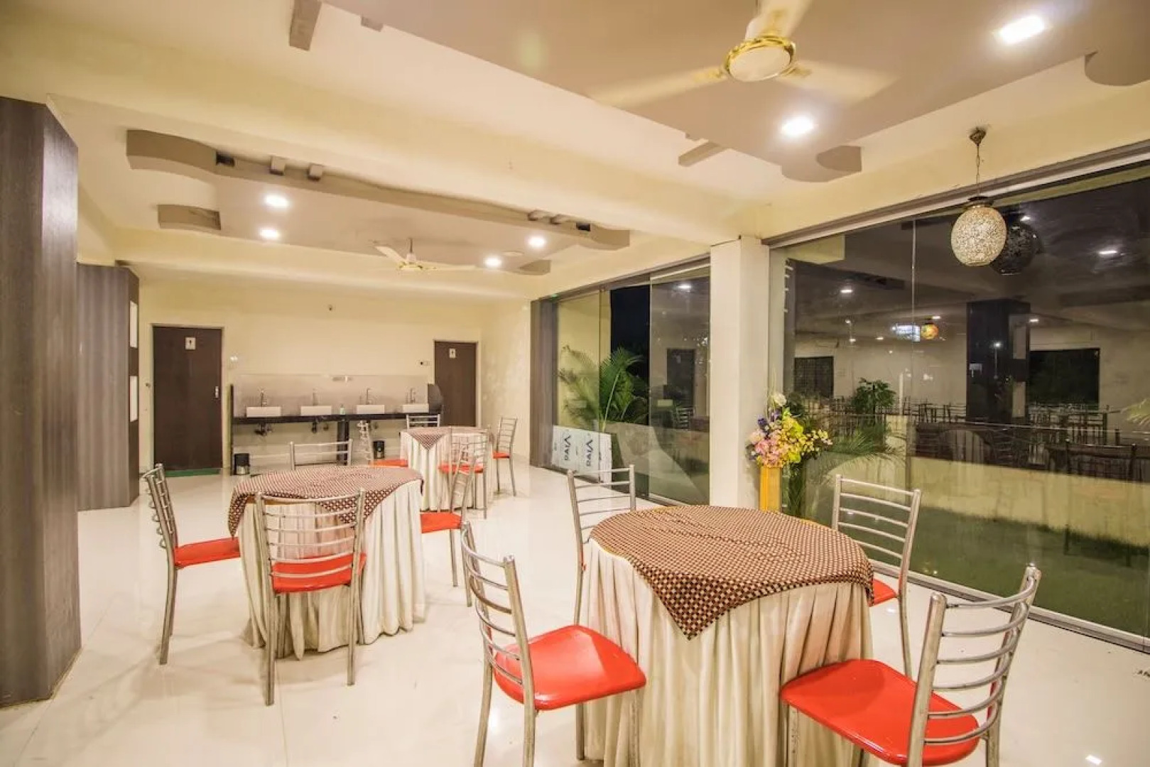 Hotel Yogiraj Palace