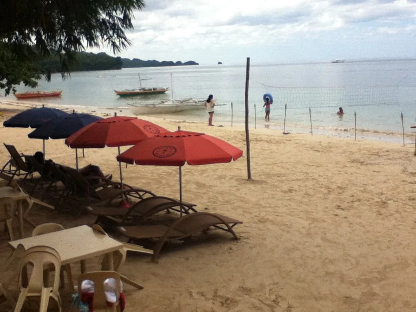 Nataasan Beach Resort and Dive Center