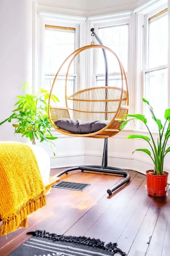 Prime Location Clean Top Rated Free Parking