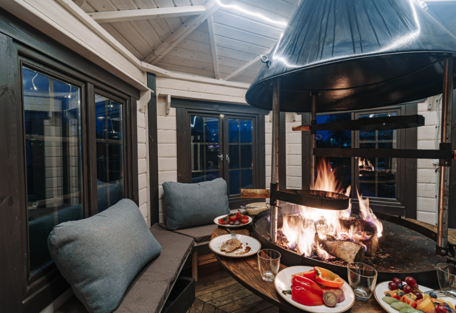 Russian Seasons Vyatskoye Village 4*