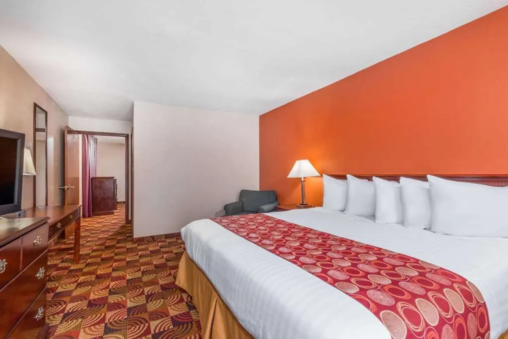 Baymont Inn Suites Indianapolis Airport