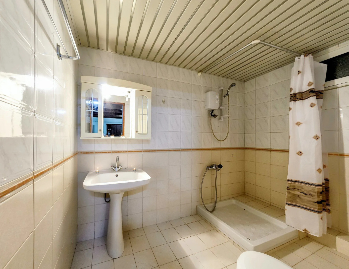 Borsalino Studios & Apartments