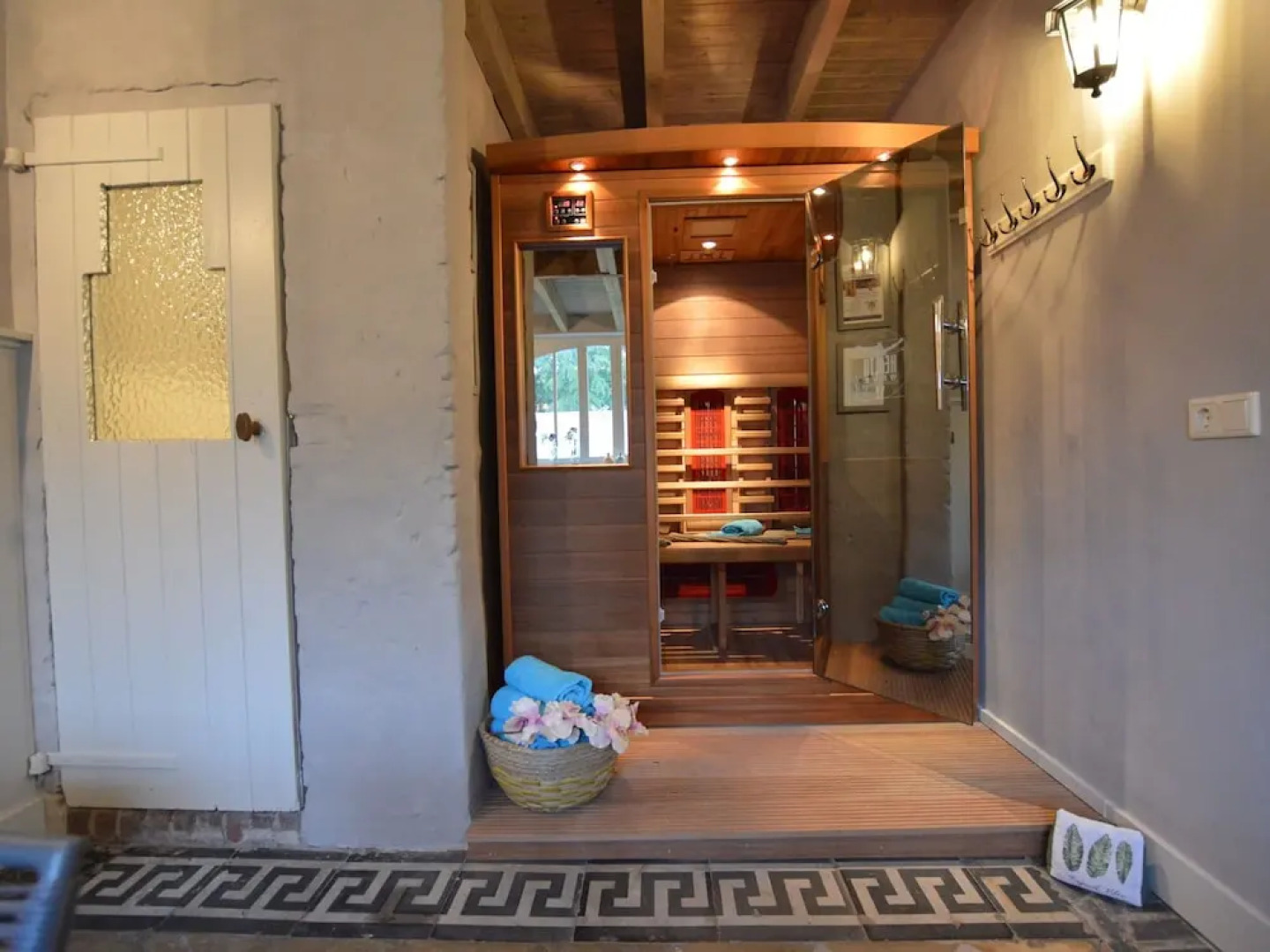 Luxurious Villa in Venray With Garden