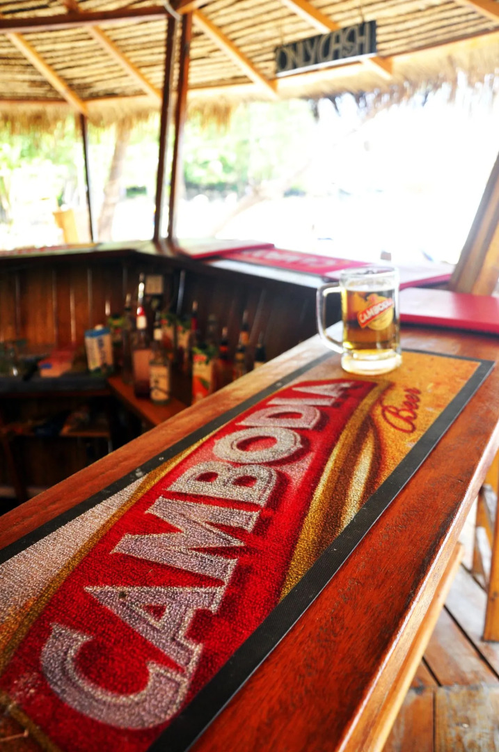 White Beach Bungalows