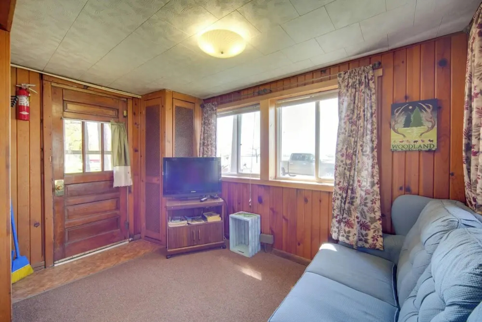 Convenient Cabin w/ Access to 3 Boat Docks!