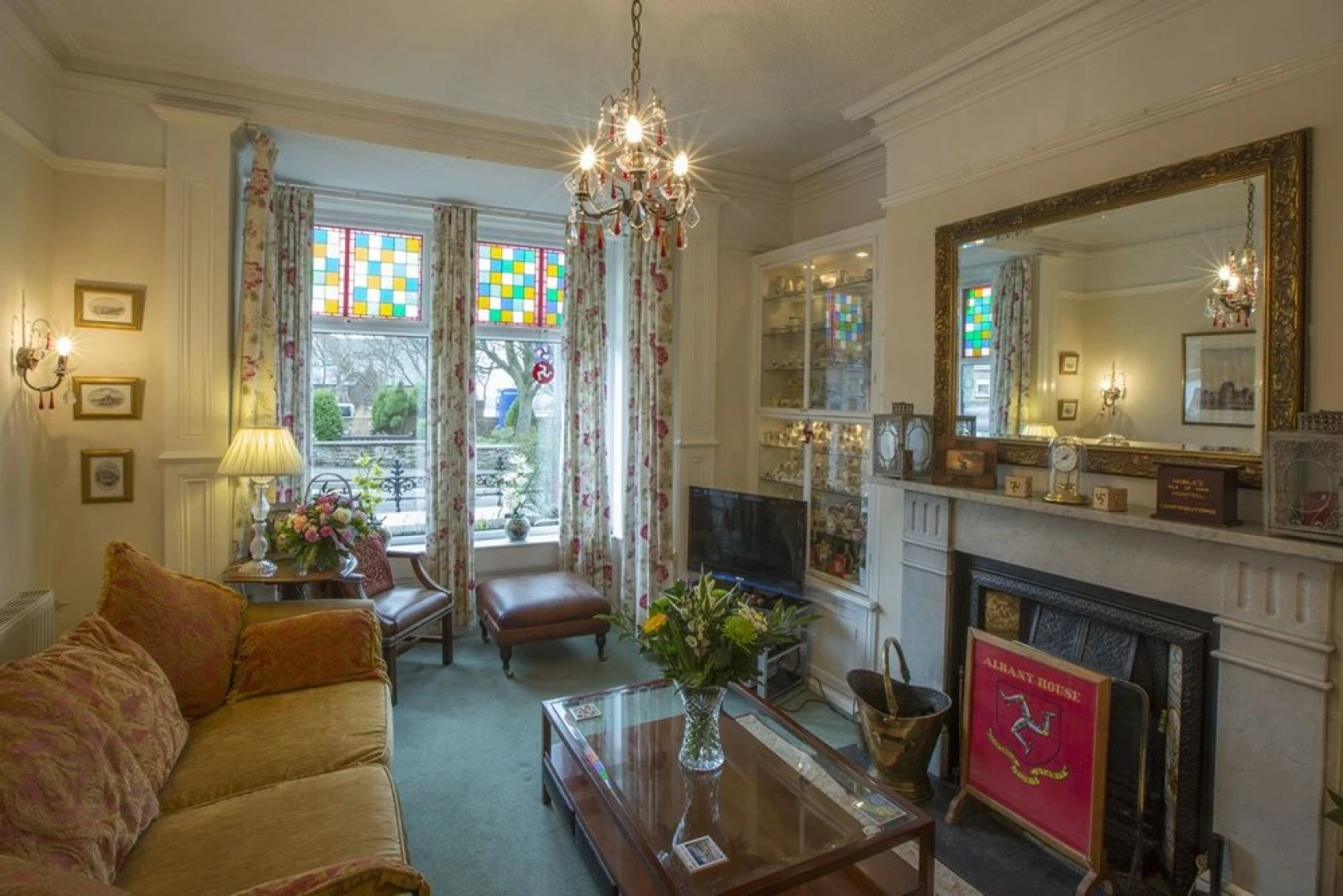 Albany House Bed And Breakfast