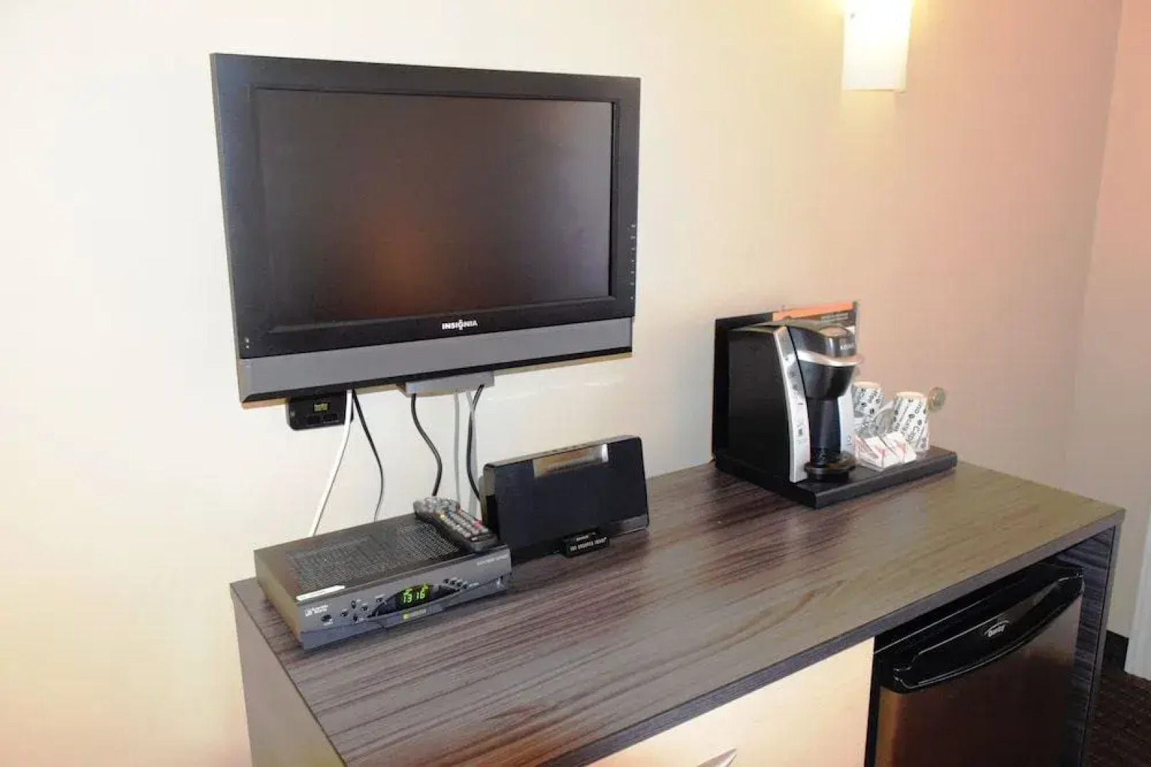 Falcon Motel Brossard