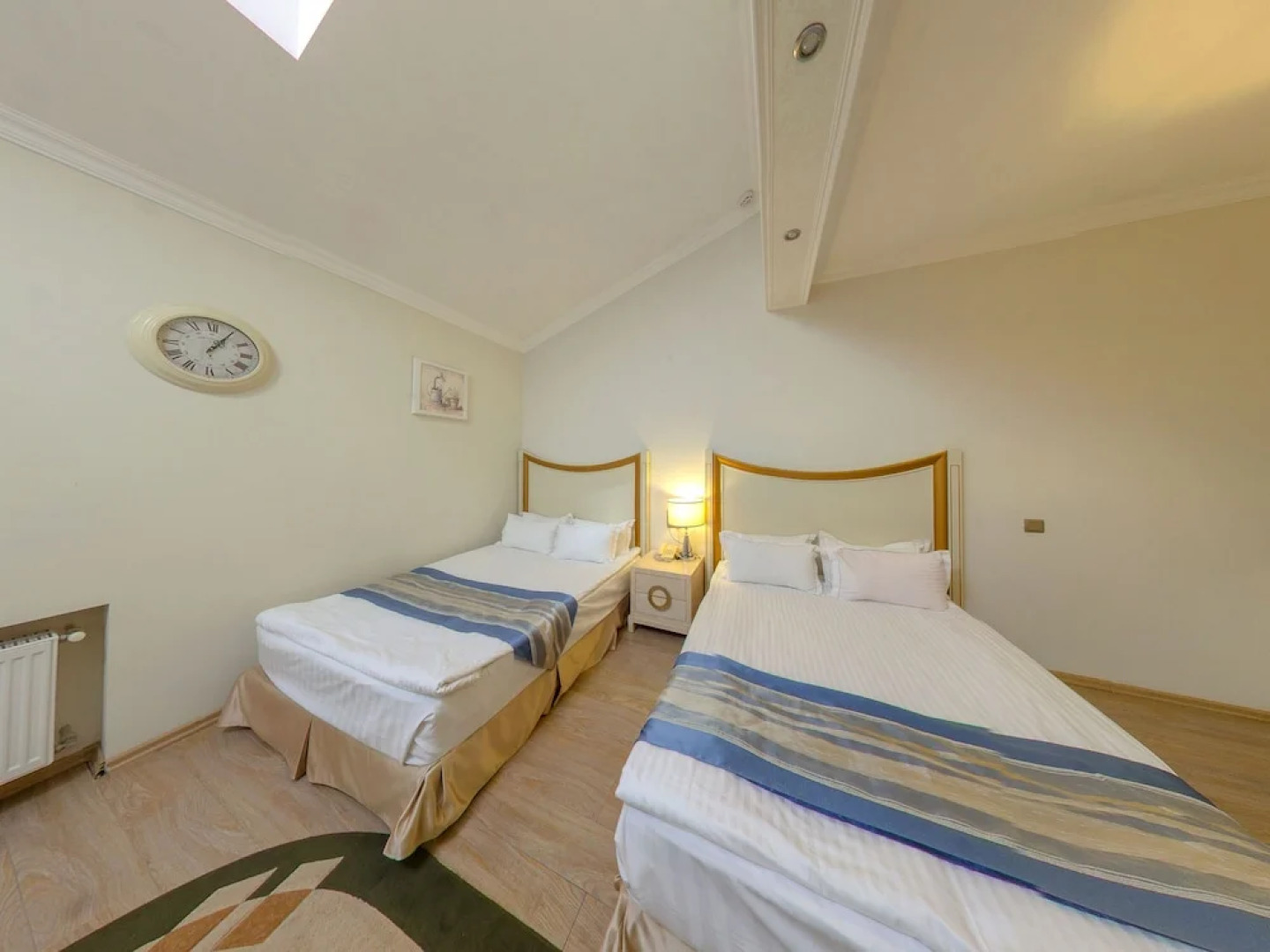 Metro Hotel Apartments