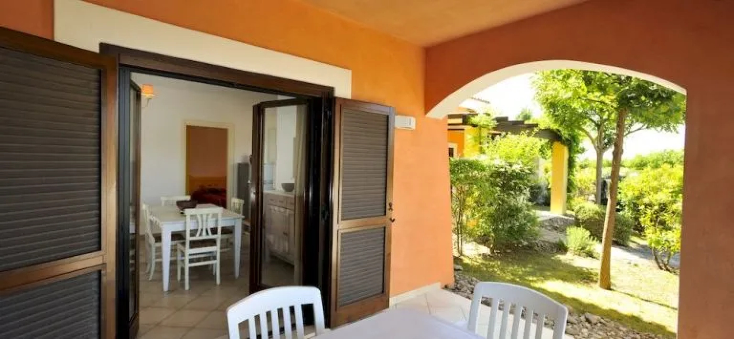 Eden Village Argonauti